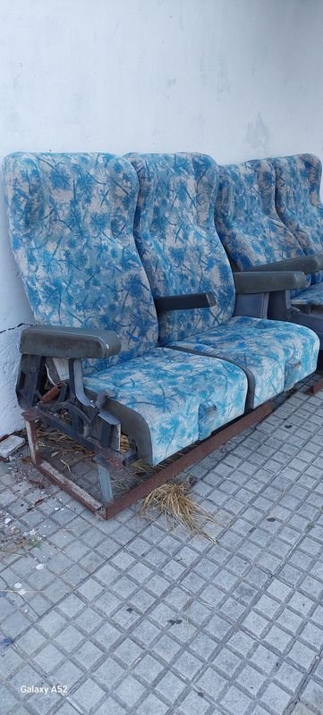 Butacas azules para omnibus - imagen 2