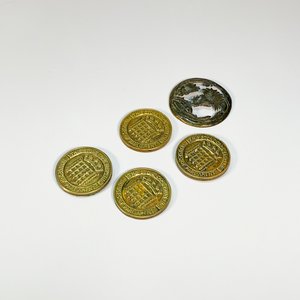 Lote anterior: Lote de 5 Piezas de Bronce: Virola Decorada y Medallas con Escudos