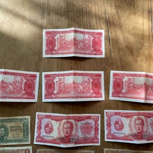 Billetes Antiguos de Colección Uruguayos - imagen 2