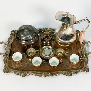 Bandeja de Metal con Jarra, Azucarero y Pocillos Estilo Vintage - imagen 2