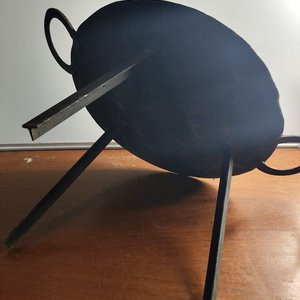 Disco de Arado Grande con Patas y Asas, Sin Uso - imagen 3