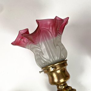 Par de Apliques de Bronce con Tulipán de Vidrio Rosa y Blanco - imagen 2