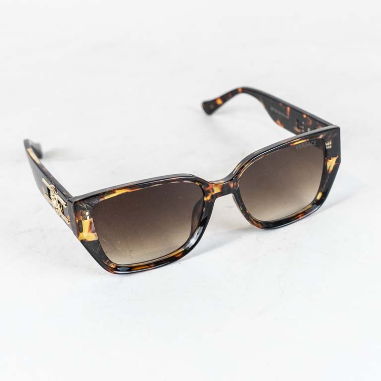 Lote anterior: Par de lentes de sol 