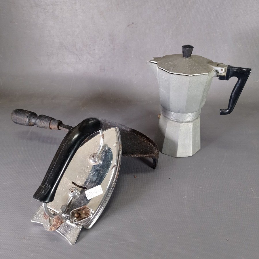 Italian Coffee Maker y Plancha con Soporte - imagen 2
