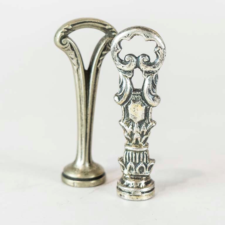 Lote anterior: Matasellos de metal - Medidas: 7.5 y 7cm
