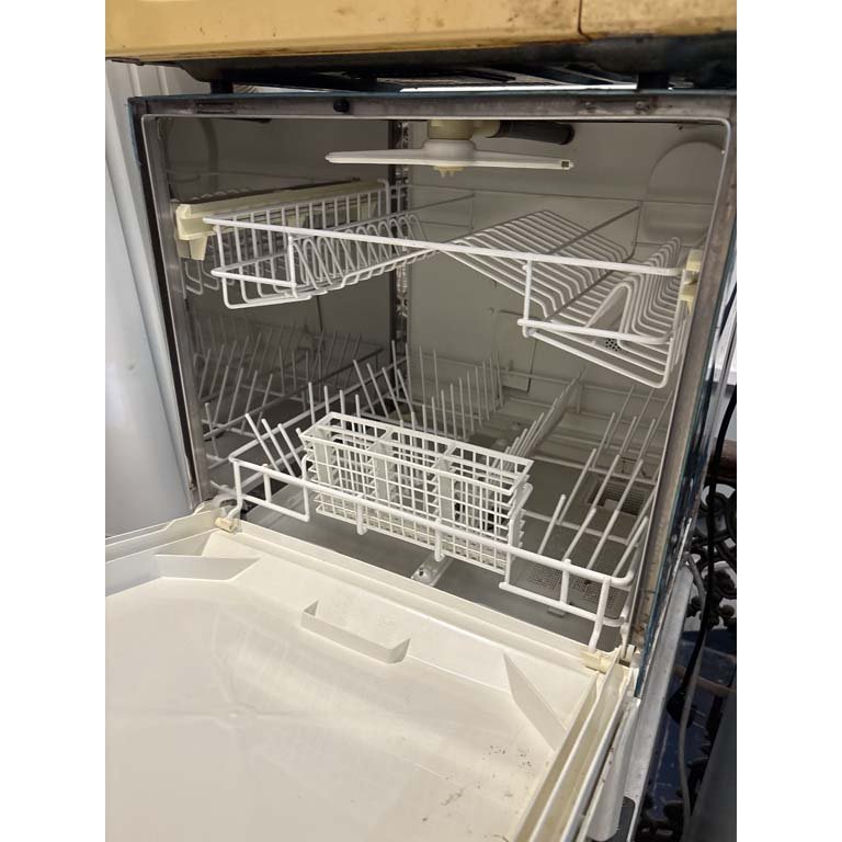 Item 2102368 - Image 1