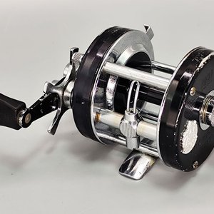 Lote siguiente: Reel Abu Garcia Ambassadeur 5000C Clásico - Made in Sweden