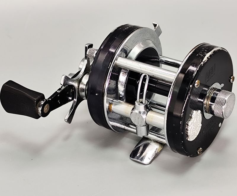 Reel Abu Garcia Ambassadeur 5000C Clásico - Made in Sweden