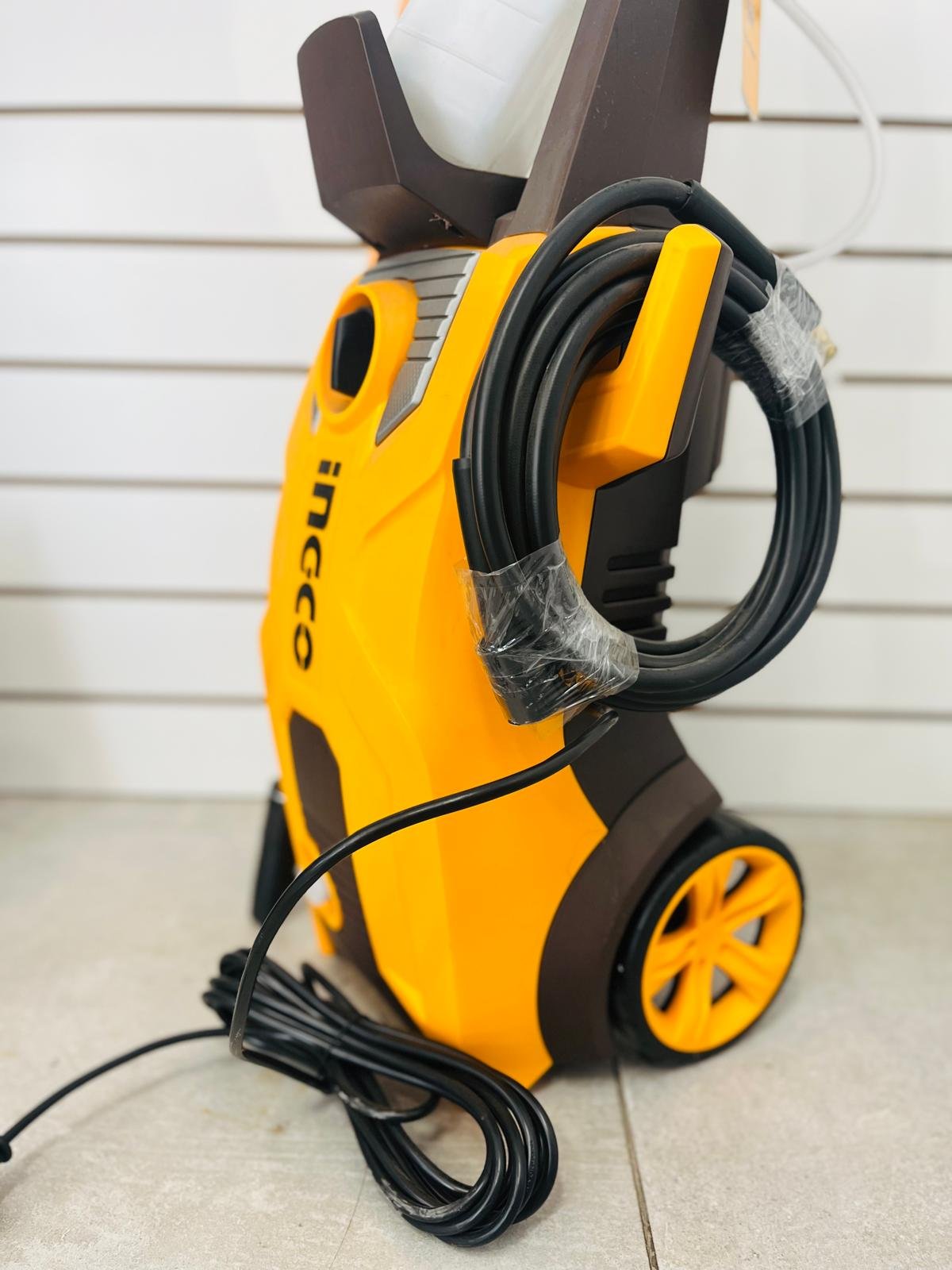 Hidrolavadora Ingco 2000W Usada