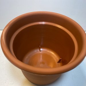 3 Macetas Plásticas Color Terracota Diámetro 21.5cm - imagen 5