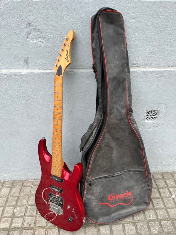 Guitarra Eléctrica Aria Pro II Roja con Funda Gracia - imagen 1