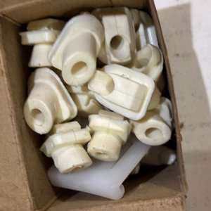 Broches y Agarraderas para Tapizados y Puertas - imagen 7