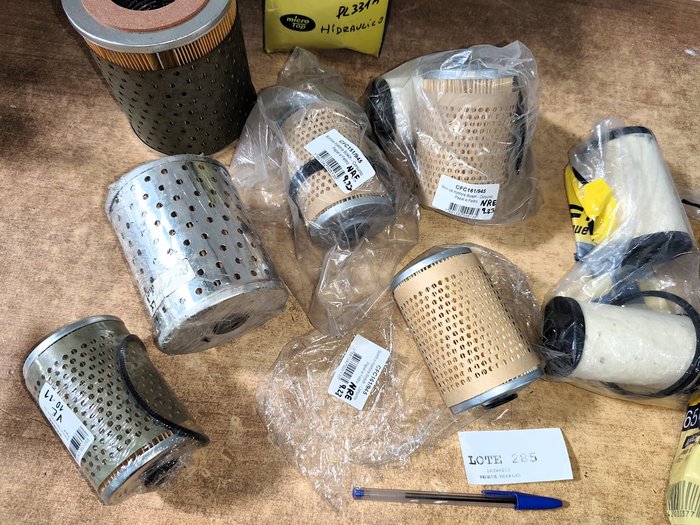 Item 16796 - Image 2