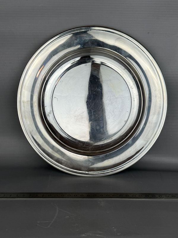 Bandeja Redonda Christofle Bañada en Plata - 25cm Diámetro