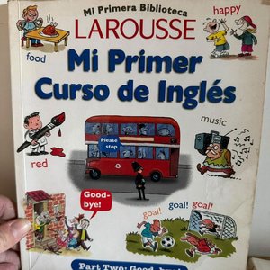 Lote siguiente: Libro Mi Primera Biblioteca Larousse: Curso de Inglés (Parte Dos)