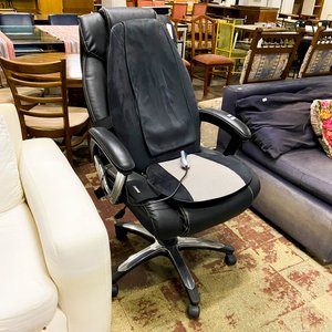 Lote siguiente: Sillón Masajeador Eléctrico Negro con Control Remoto