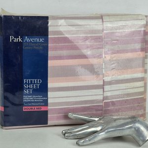 Lote siguiente: Juego de Sábanas Park Avenue Luxury Percale 225 Hilos para Cama de Dos Plazas