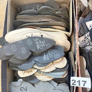 Lote de Plantillas para Calzado en Cajas - imagen 3
