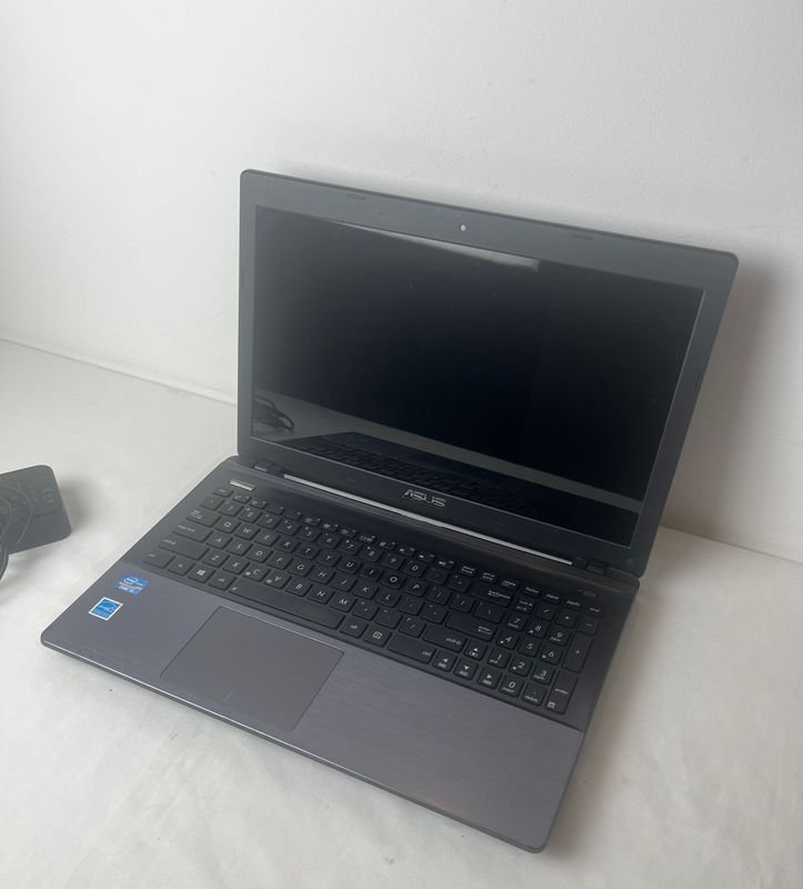 Portátil ASUS de alta gama - imagen 4