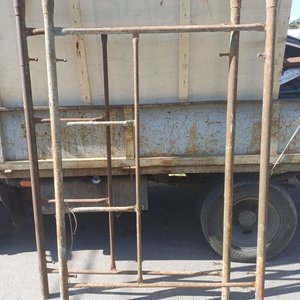 Lote siguiente: Andamio Metálico Completo con Crucetas