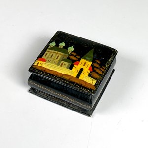 Caja laca rusa decorada 6 x 6 cm - imagen 1