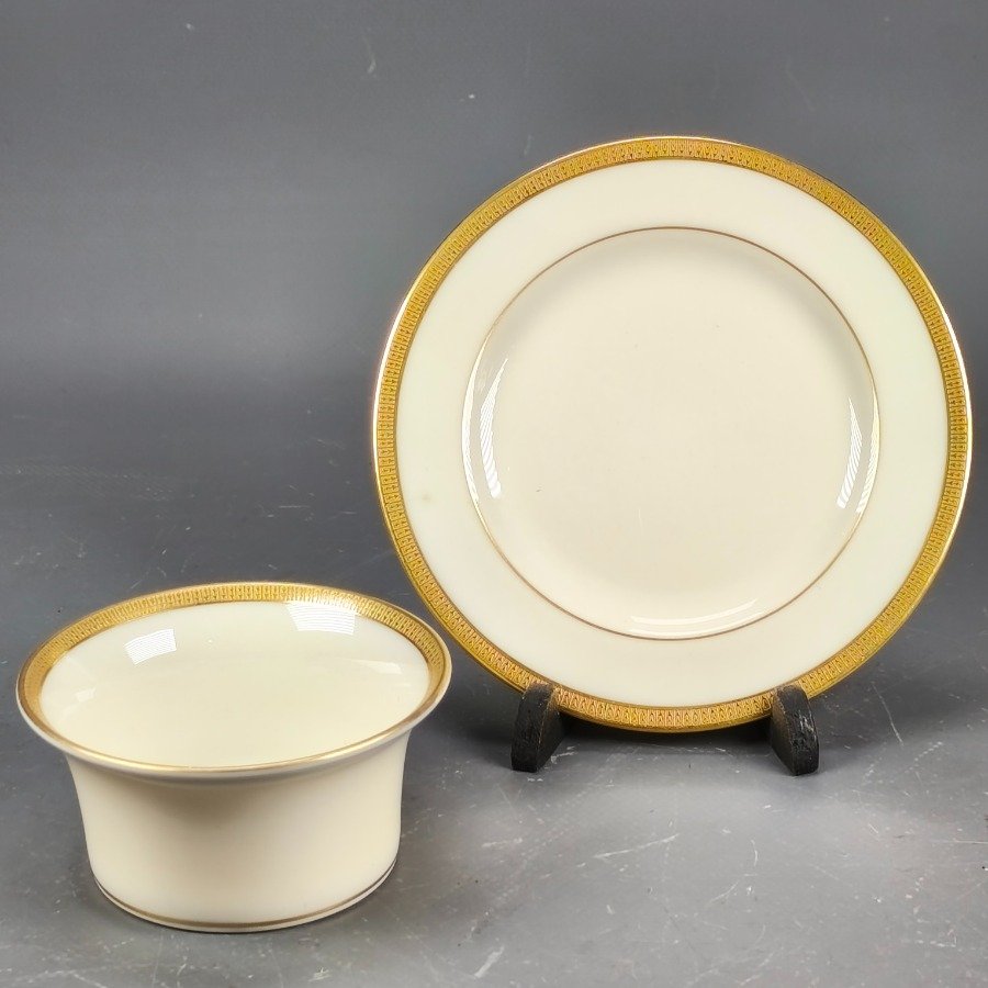 Item 18549 - Image 9