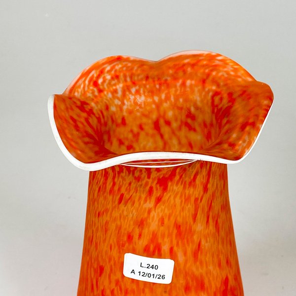 Vaso de vidrio colorido con borde en ondas - imagen 2