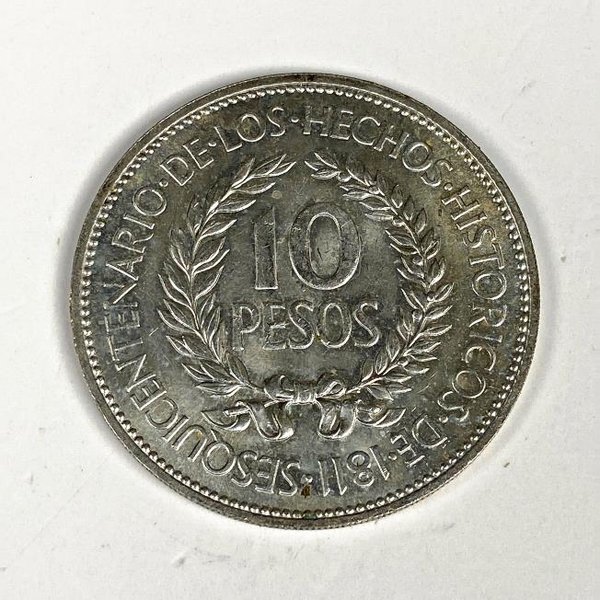 Moneda de Plata "El Gaucho" 10 Pesos Uruguayos 1961 - imagen 1