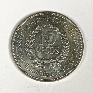 Moneda de Plata "El Gaucho" 10 Pesos Uruguayos 1961 - imagen 1