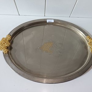 Bandeja Ovalada de Metal con Asas Doradas y Diseño de Uvas - imagen 1