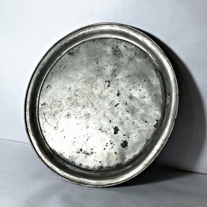 Fuente Redonda de Metal y Sartén de Hierro - imagen 2