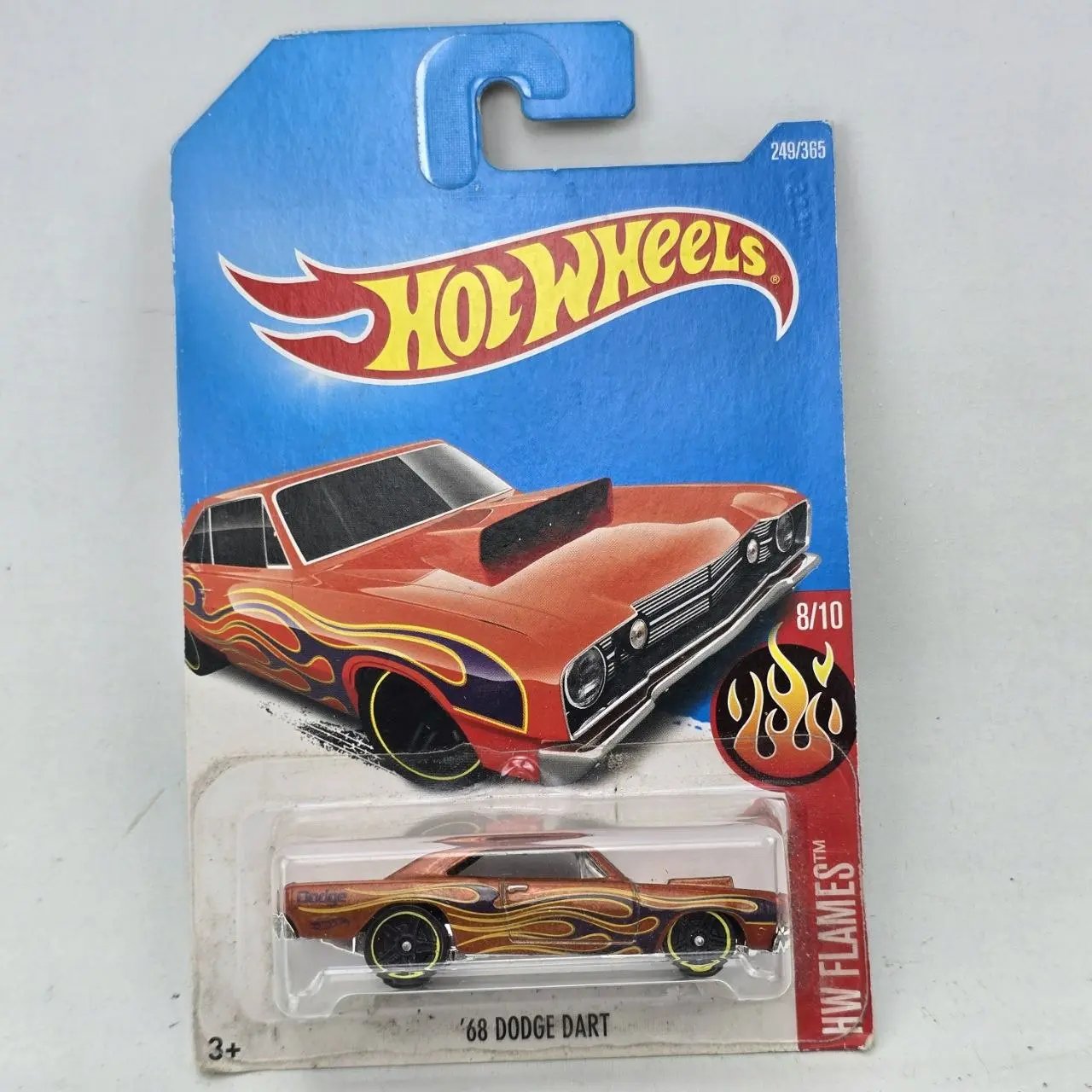 Hot Wheels Dodge Dart '68 Naranja con Llama