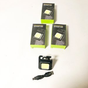 Tres Linternas Recargables COB con Mosquetón y Cable USB - imagen 2