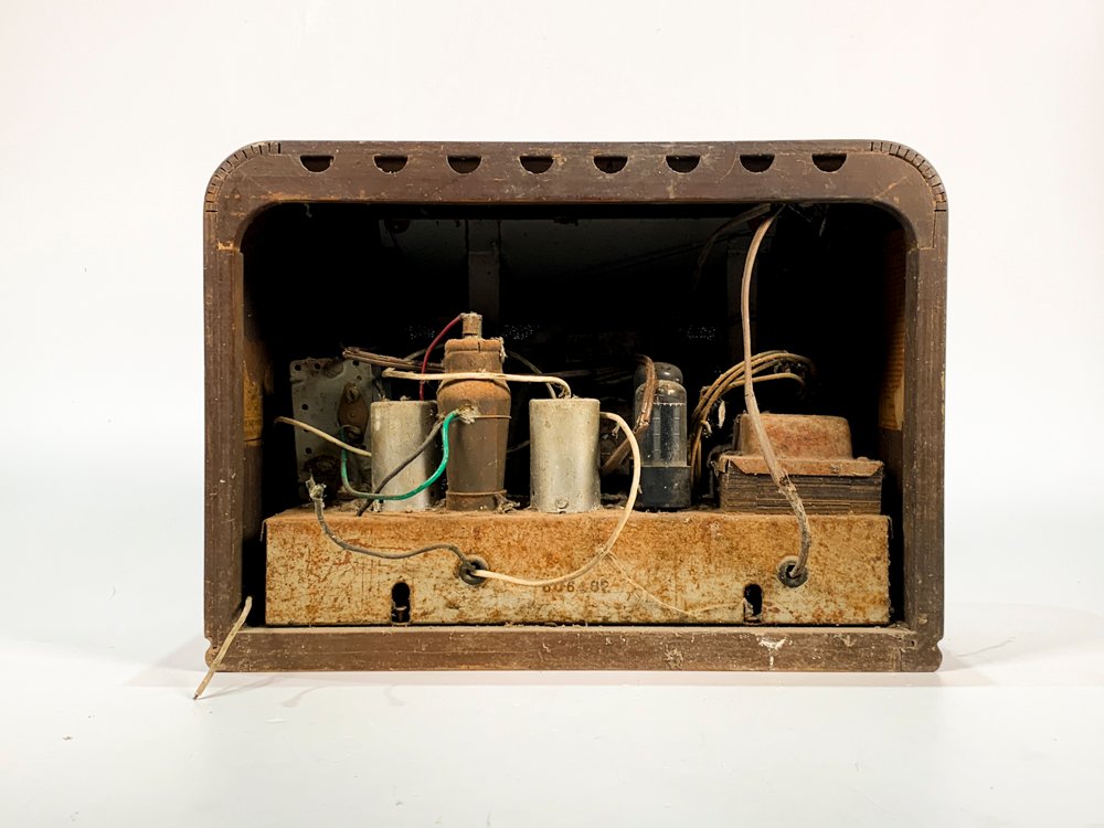 Radio General Electric en caja de madera antigua - imagen 4