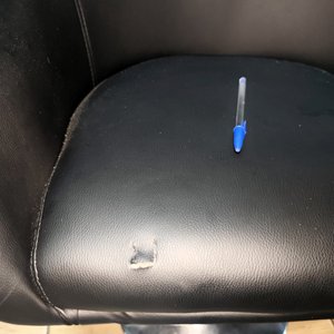 Butaca Giratoria Tapizada Eco Cuero Negra para Peluquería - imagen 5