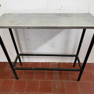 Lote siguiente: Mesa de Servicio Industrial Acero Inoxidable 80x25x74cm