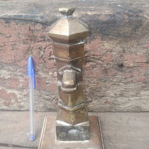 Figura Antigua de Canilla de Bronce - Reconocimiento OSE - imagen 2