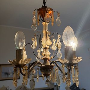 Lámpara de Techo Clásica en Bronce y Cristal Tallado - imagen 3