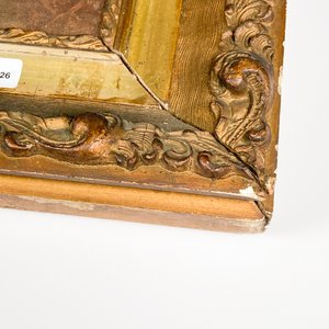 Cuadro al óleo sobre tela: Pareja con niño y figura religiosa, marco de madera dorado - imagen 6