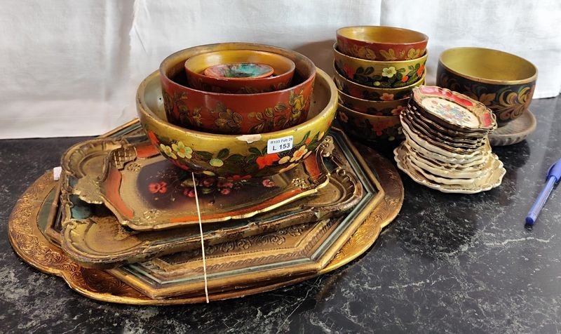 Lote anterior: Lotes de recipientes decorativos en madera pintados a mano