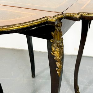 Mesa Napoleón III de Caoba con Marqueterie y Apliques de Bronce - imagen 4