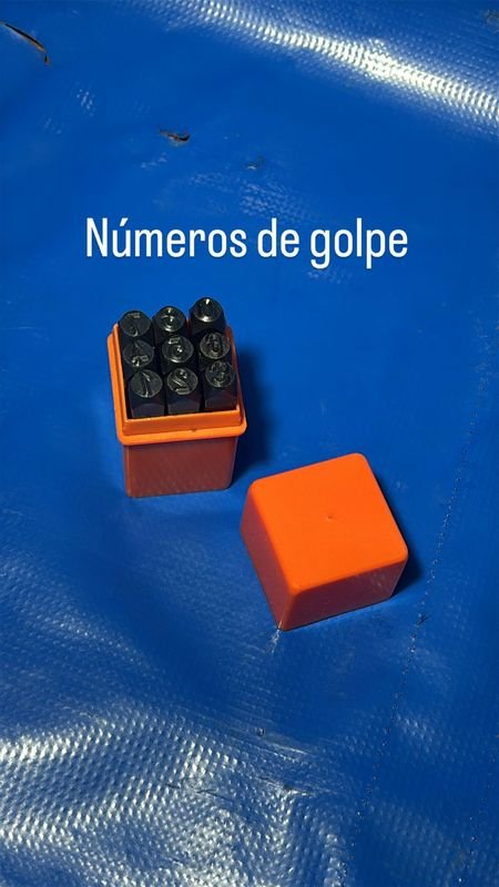 Lote siguiente: Numeros de Golpe - Accesorios para Vehículos