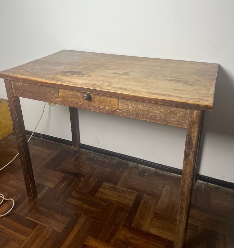 Mesa de cocina en madera - imagen 7