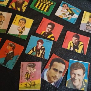 Figuritas Vintage Peñarol: Crack, Libro de Oro y Soles-Doble (17 piezas) - imagen 3