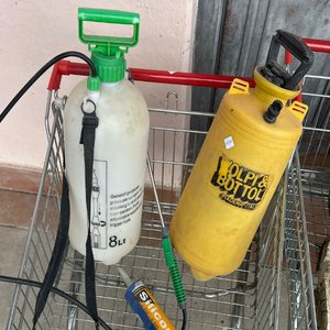 Lote anterior: Fumigadores y silicona 