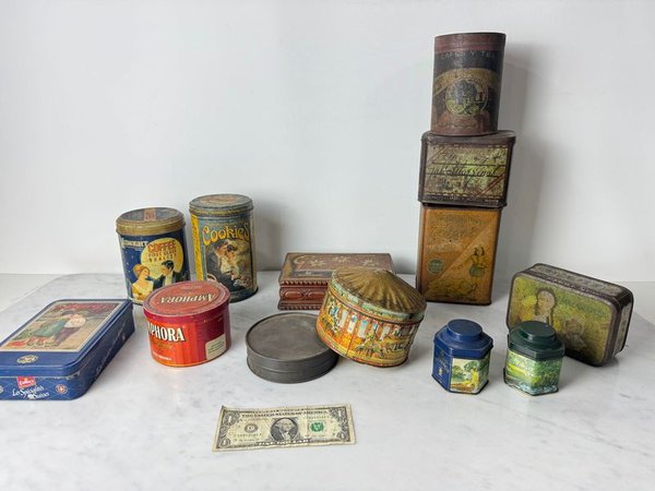 Colección de latas vintage de diferentes marcas - imagen 1