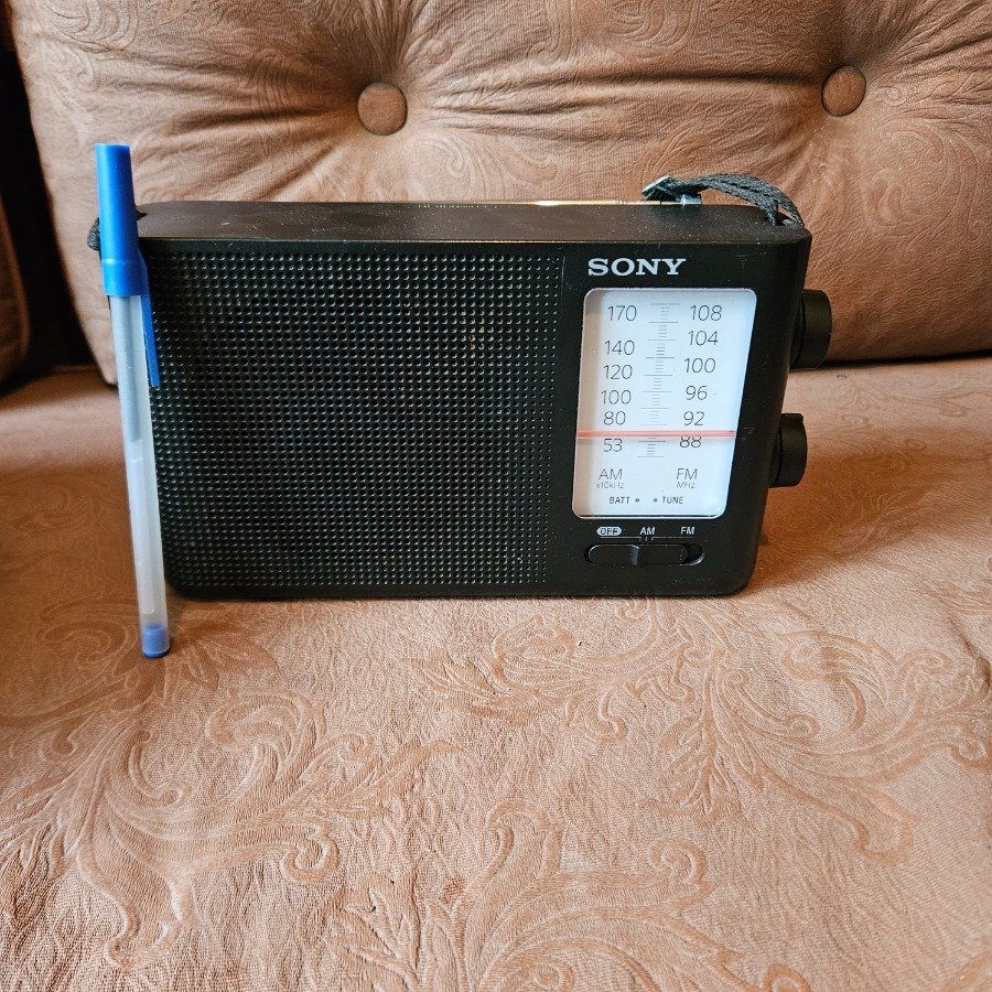Radio Portátil Sony a Pilas AM/FM