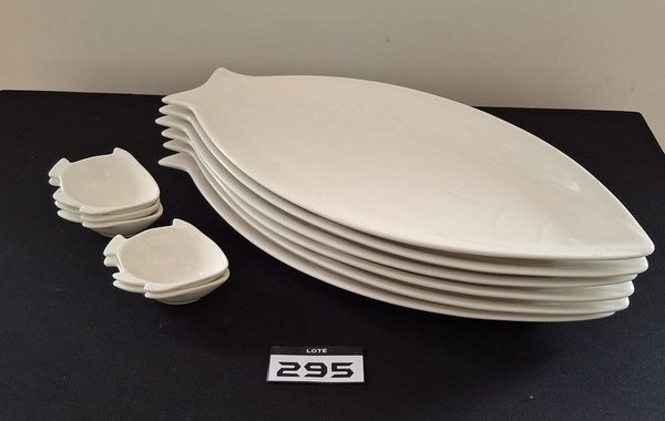 Juego 12 Piezas Cerámica Blanca Forma de Pez: 6 Fuentes y 6 Salseras - imagen 1