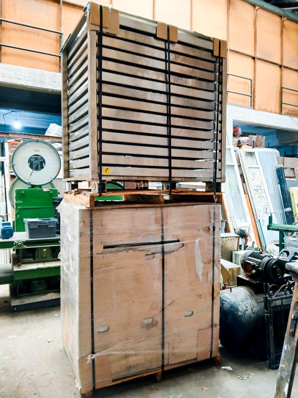 Carro acero inox para autoclave: Equipamiento industrial de alta calidad - imagen 2