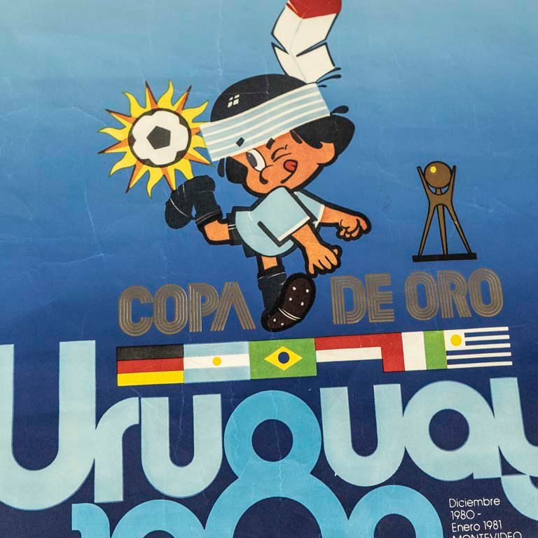 Afiche de papel Copa de Oro Uruguay 1980 - Medidas: 45x30cm - imagen 2